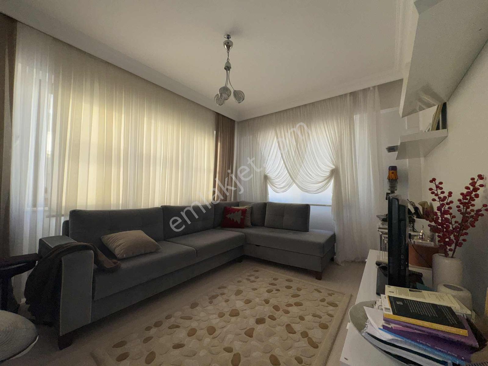 23 Nisan'da Site İçerisinde Kullanışlı Şık 3+1 Daire — fotoğraf 26