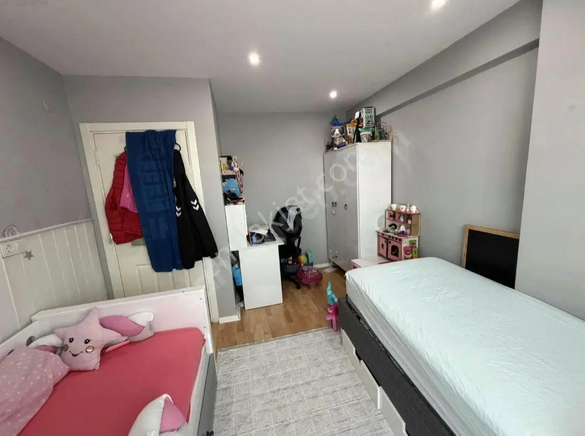 Hicret İnş Emlaktan Fatih Mh Satılık Kredili 2+1 100m2 4.kat Acil — fotoğraf 7