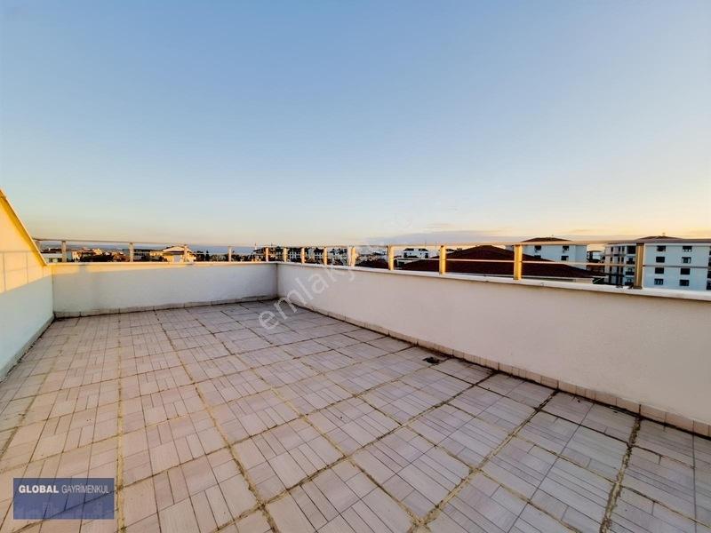 Global'den Sahile Yakın , 210 M2 Net Lüks, 5+2 Dubleks Daire — fotoğraf 34