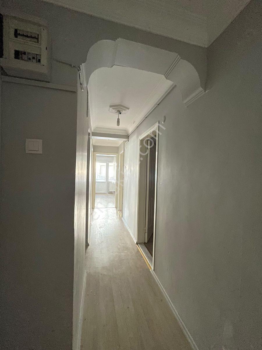 Konak İnönü Mahallesi'nde Merkezi Konumda Satılık 2+1 — fotoğraf 17