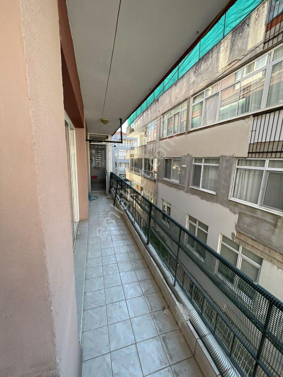 Konak İnönü Mahallesi'nde Merkezi Konumda Satılık 2+1 — fotoğraf 28