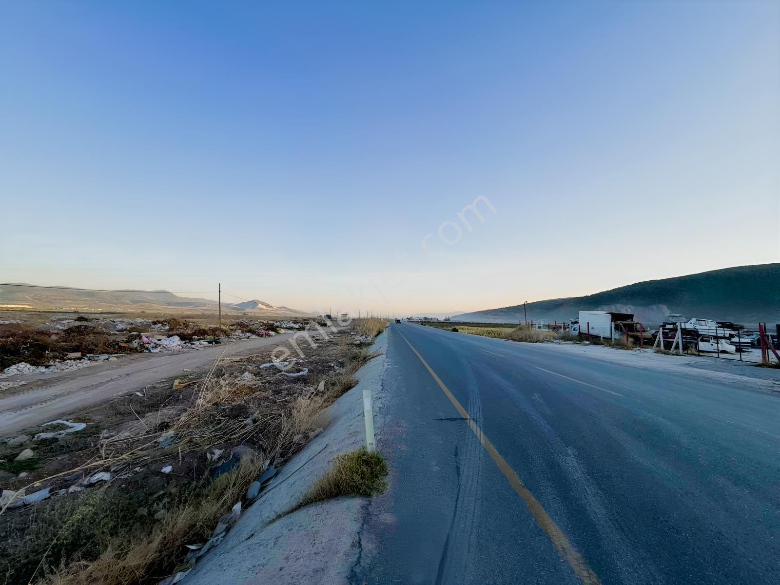 Gölmarmara Yoluna Yakın 1295 M2 Satılık Sanayi Arsası — fotoğraf 18