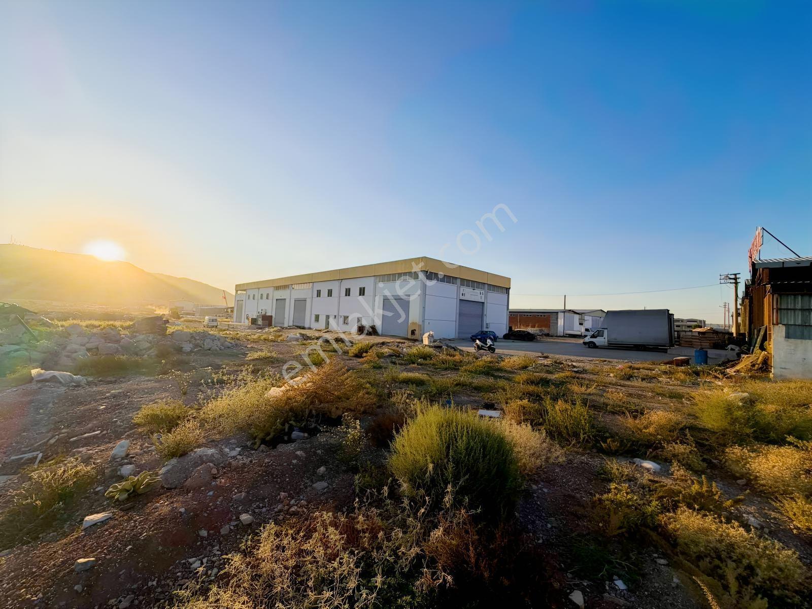 Gölmarmara Yoluna Yakın 1295 M2 Satılık Sanayi Arsası — fotoğraf 40
