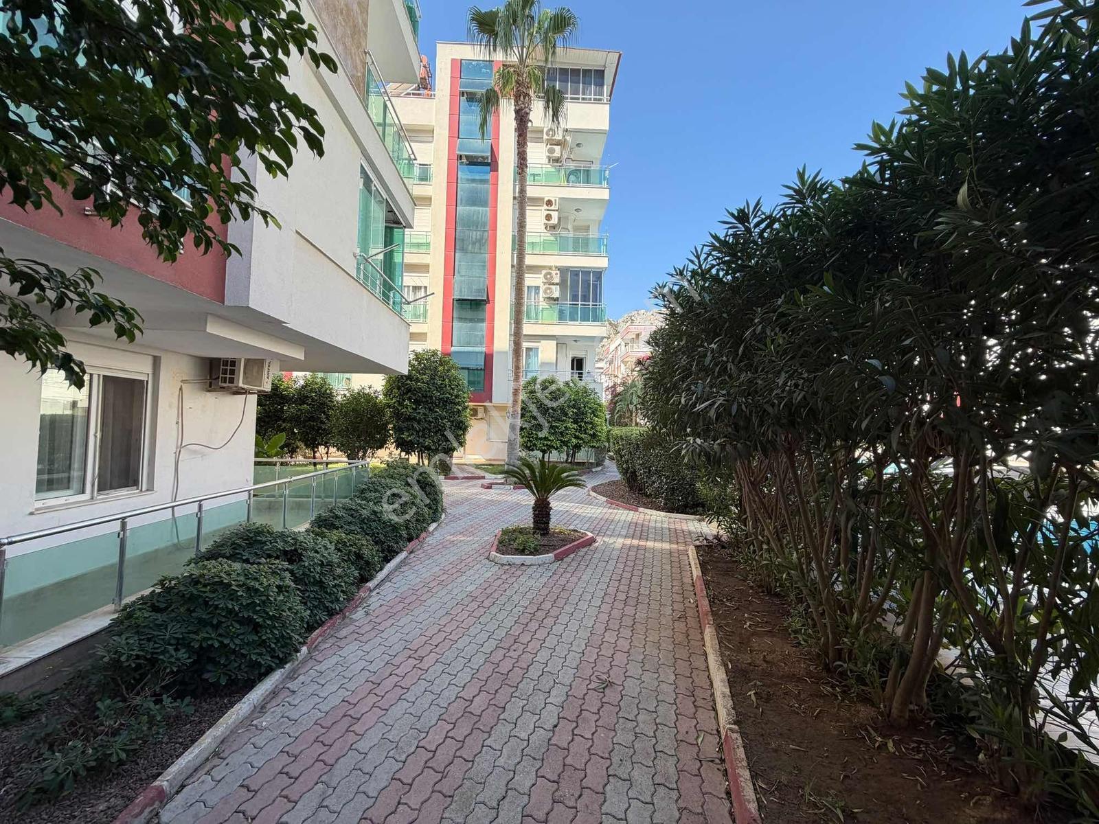 İcon İnvest Hurma Satlik 2+1 Site İçi Yüksek Giriş — fotoğraf 2