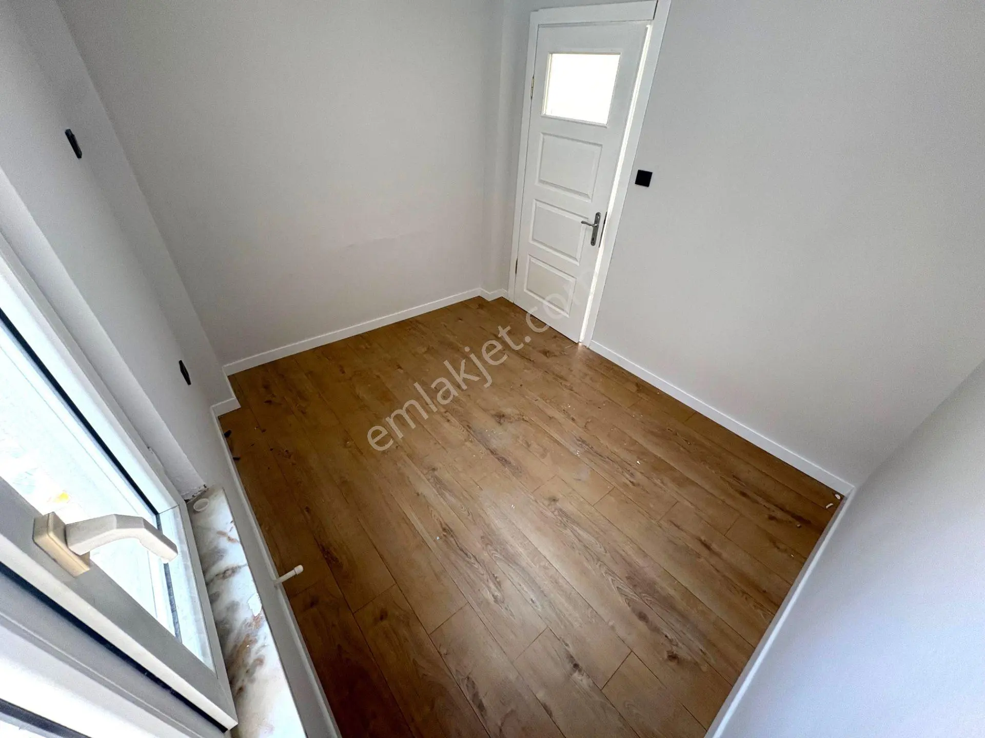 𝄞melodi'den Akçay Merkez'de Altın Yatırım Arakat Ayrı Mutfaklı Denize 400mt 3+1 Daire — fotoğraf 13