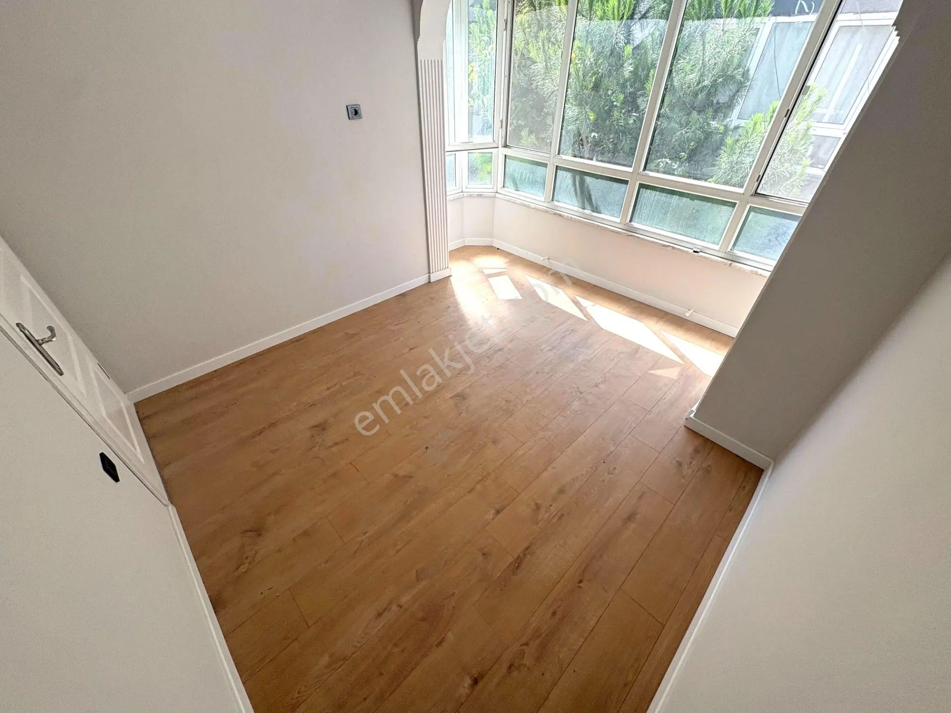 𝄞melodi'den Akçay Merkez'de Altın Yatırım Arakat Ayrı Mutfaklı Denize 400mt 3+1 Daire — fotoğraf 17