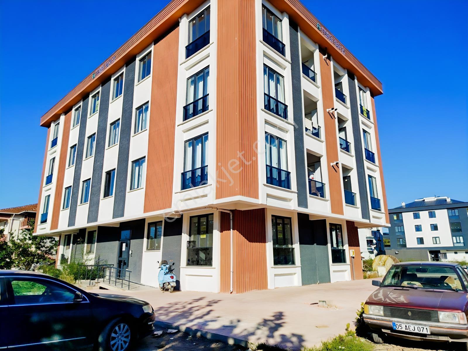 Turyap'Tan Kelebek Çayırında 2+1 Sıfır Önü Açık Ferah 4.Kat