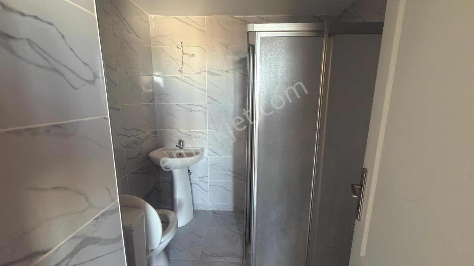 Beylikdüzü Yakuplu Metrobüs 300m Hürriyet Bulvarında 4+2 Dubleks — fotoğraf 19
