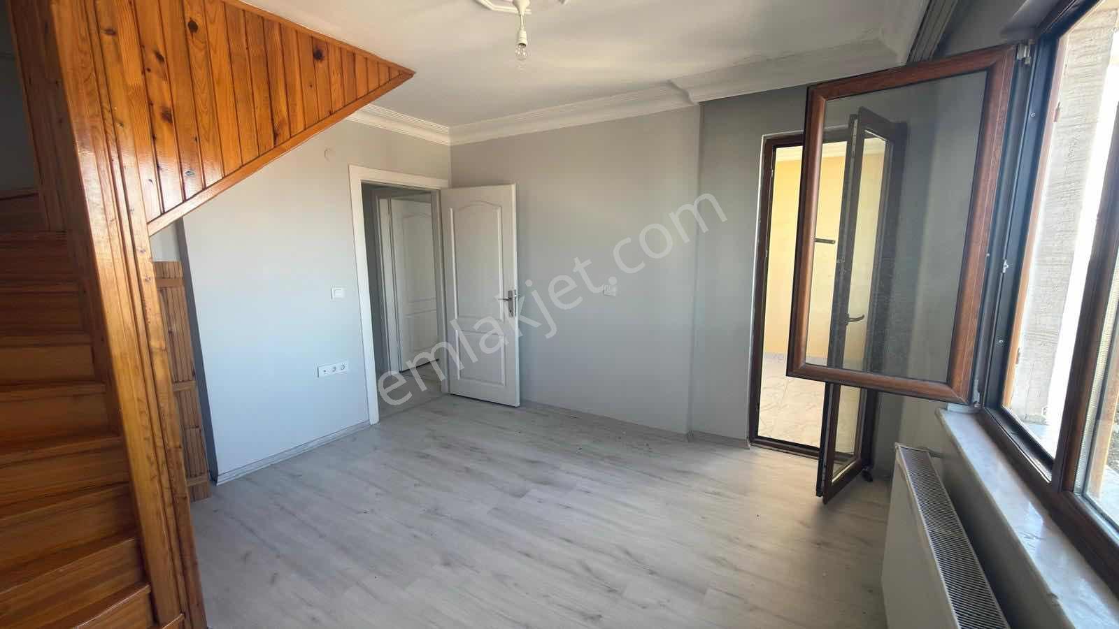 Beylikdüzü Yakuplu Metrobüs 300m Hürriyet Bulvarında 4+2 Dubleks — fotoğraf 28