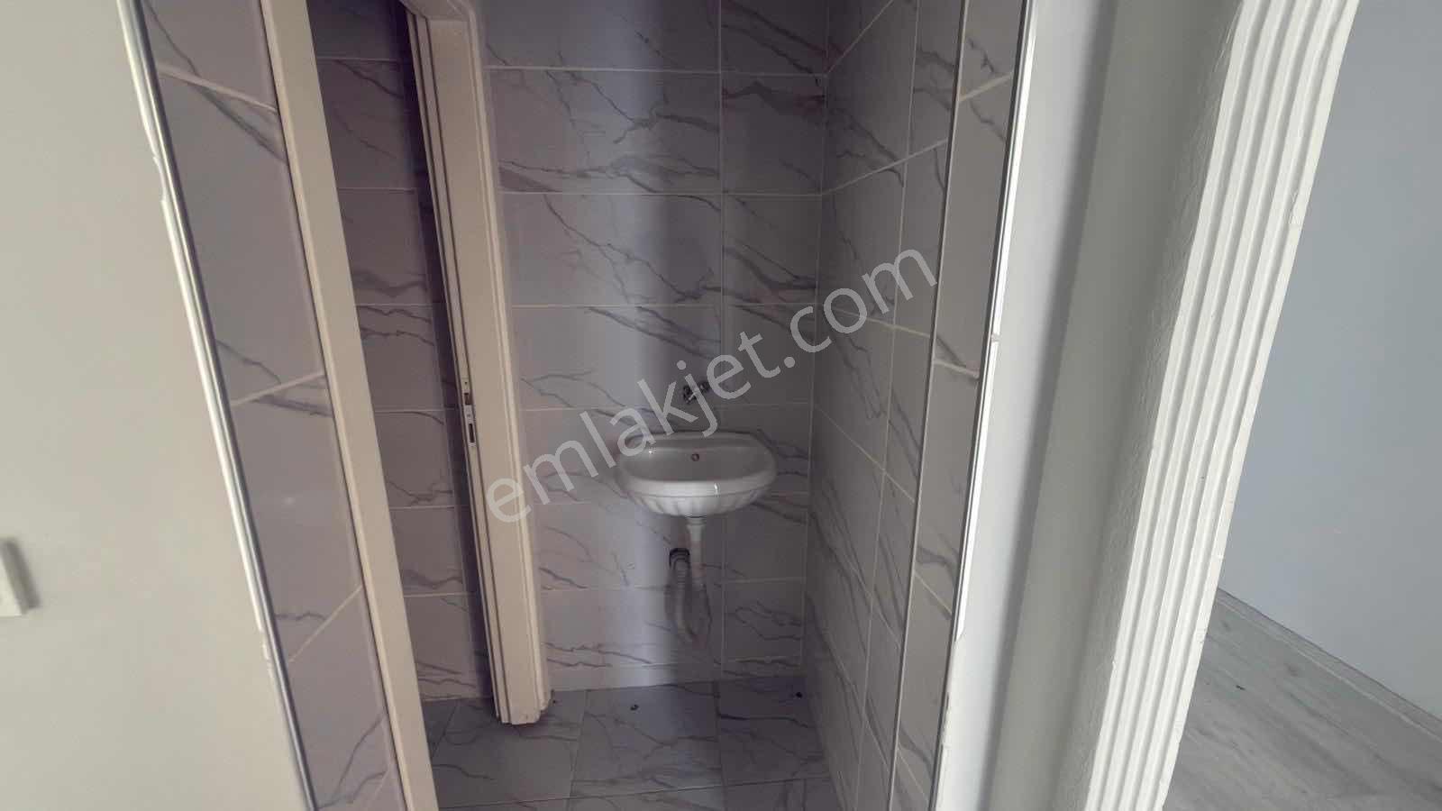 Beylikdüzü Yakuplu Metrobüs 300m Hürriyet Bulvarında 4+2 Dubleks — fotoğraf 40