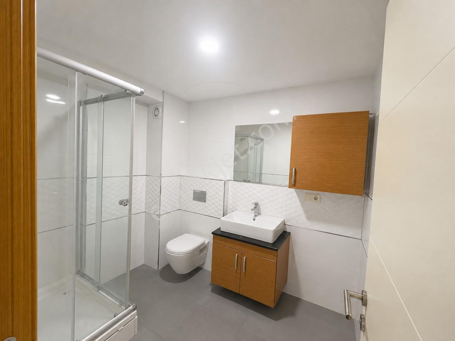 Yenişehir Q Bahçe Sitesi'nde 1+1 Balkonlu Satılık Daire — fotoğraf 7