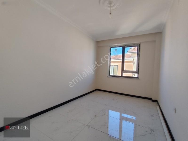 Rw Lıfe // Sümer Mahallesi Satılık Sıfır 2+1 Daire — fotoğraf 18