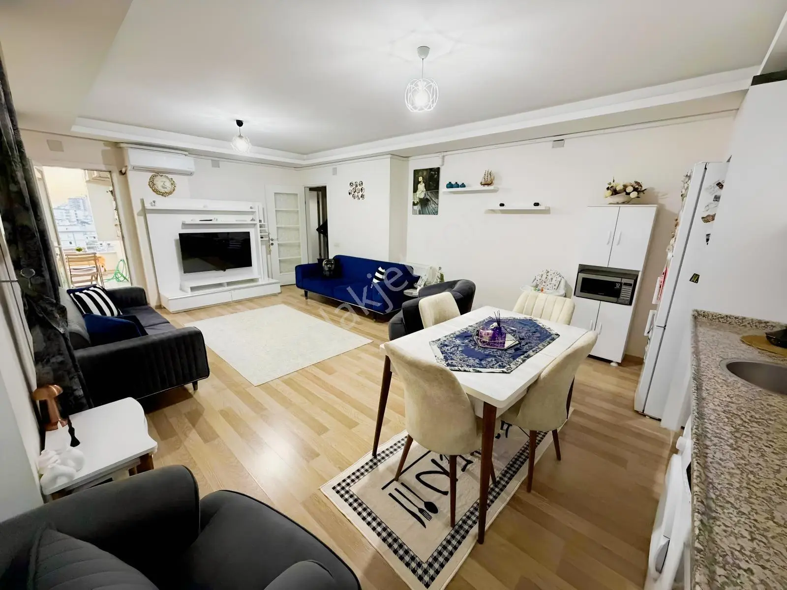 Toroslar Orman Bölge Müd. Yanı Cadde Üzeri Satılık 2+1 Daire! — fotoğraf 5