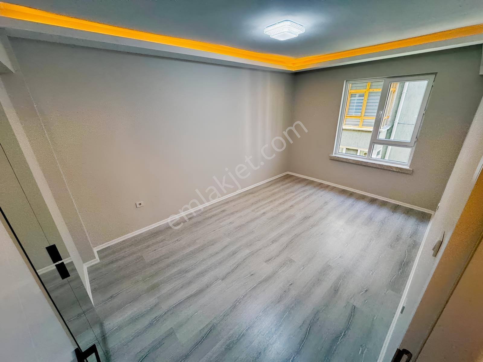 Öz'den Şehitler Metro Osmanlı Pazarı Yakını Lüx Yapılı 3+1 130m² — fotoğraf 18