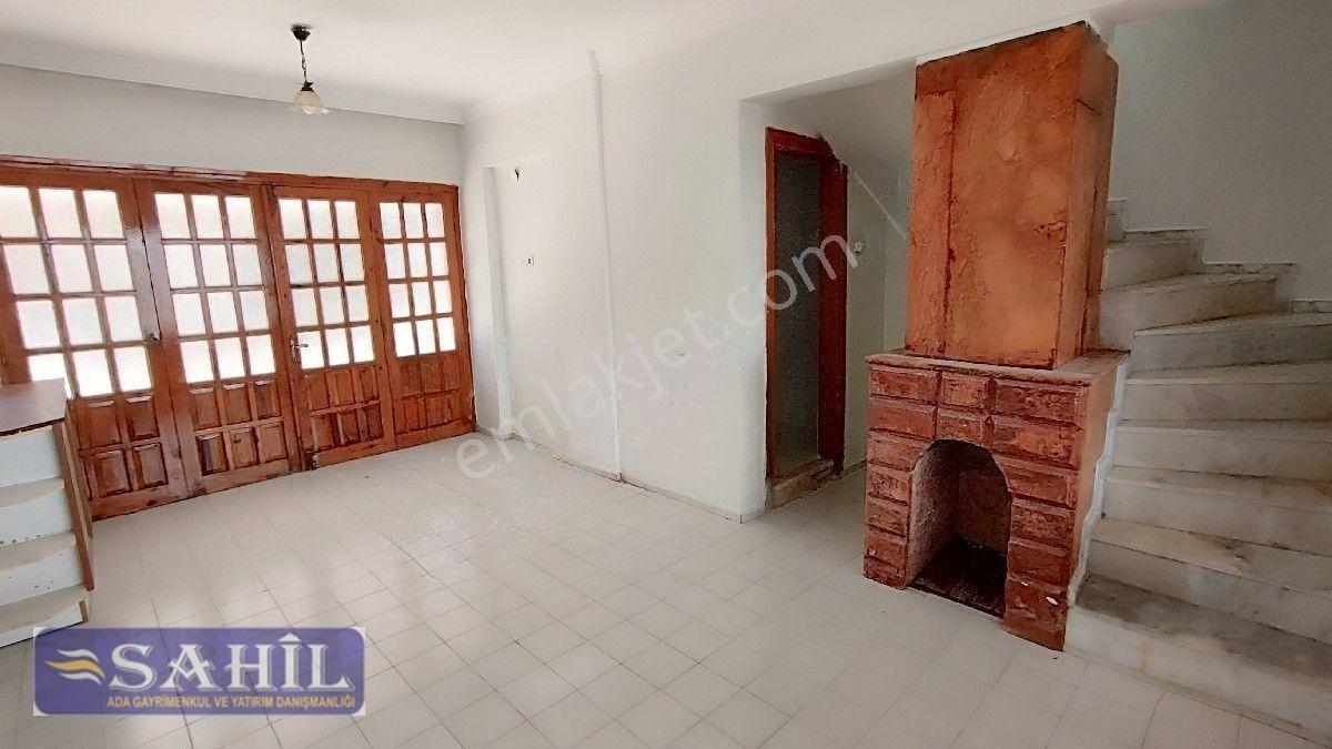 Kuşadası Davutlar Satılık Denize 250 M 4+1 Villa — fotoğraf 3