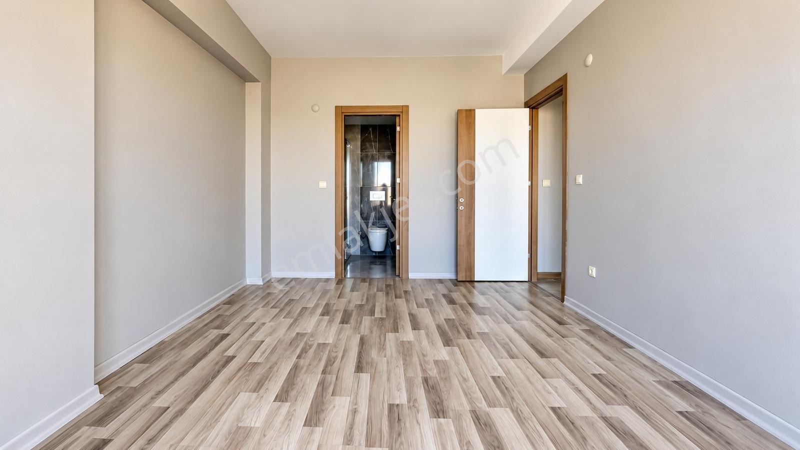 Babiller Yapıdan Site İçerisinde Ebeveyn Banyolu 2+1 — fotoğraf 10
