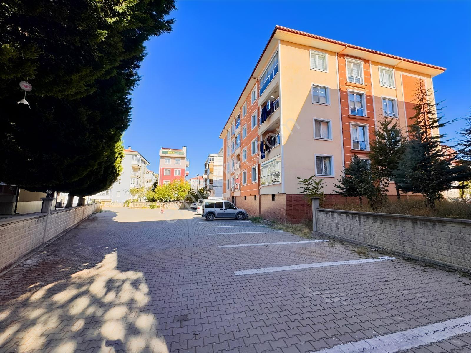 Blue Emlak'tan Sporkent'te Takaslı Satılık 3+1 Daire — fotoğraf 4