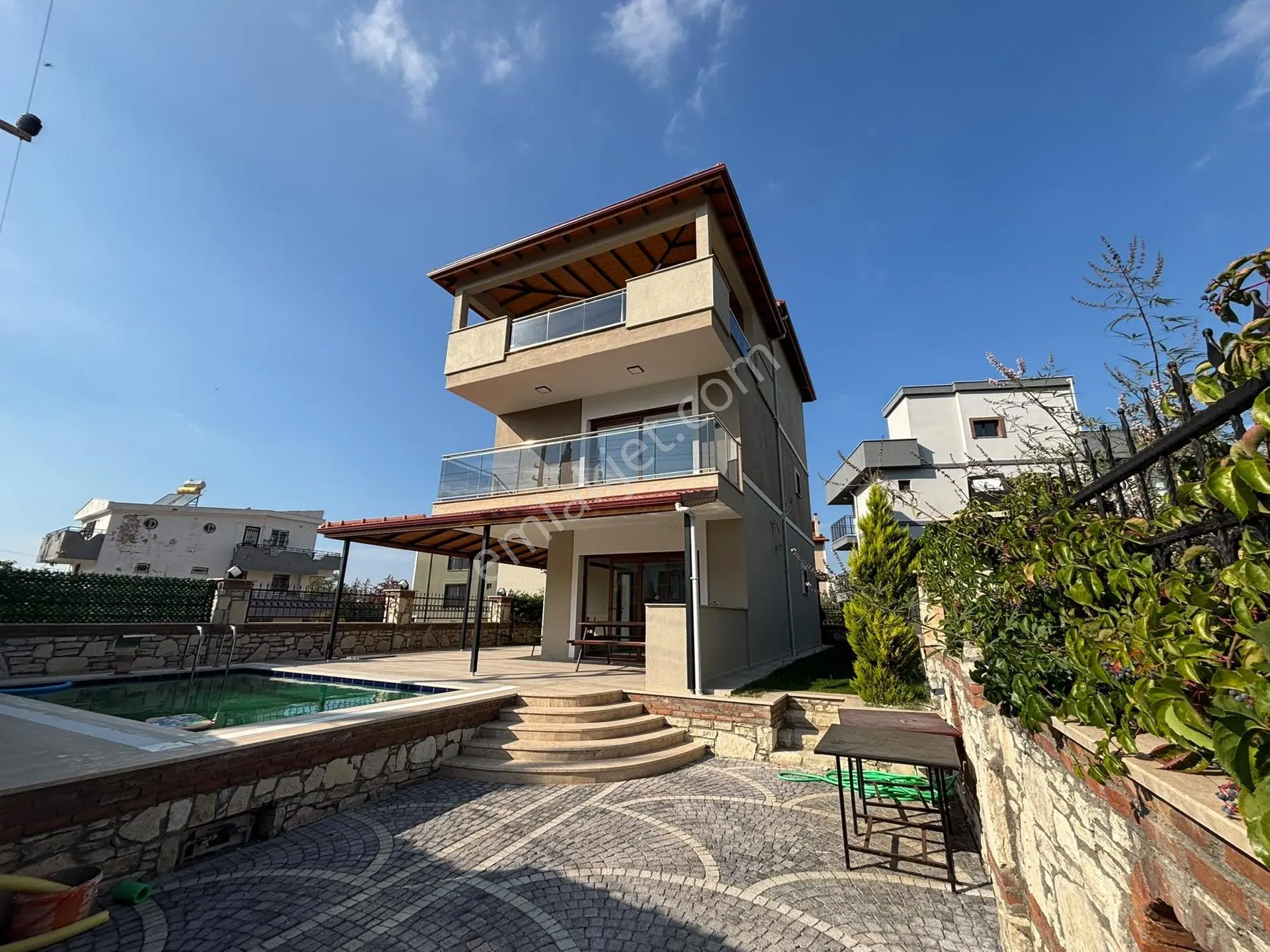Kuşadası Davutlar’da Tam Müstakil, Özel Havuzlu 4+1 Lüks Satılık Villa — fotoğraf 34