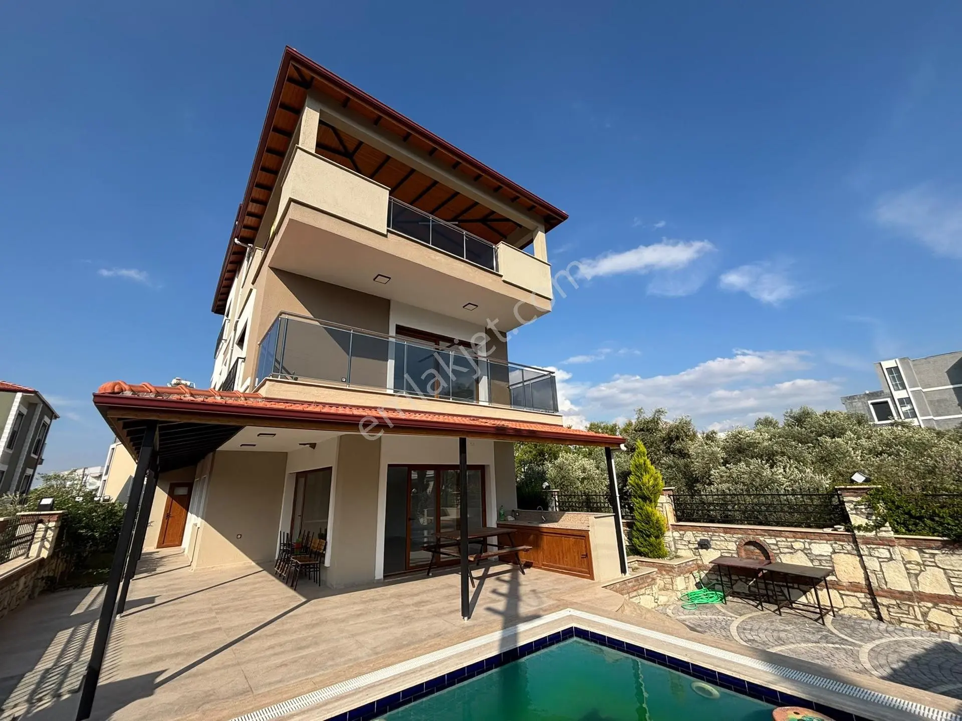 Kuşadası Davutlar’da Tam Müstakil, Özel Havuzlu 4+1 Lüks Satılık Villa — fotoğraf 35