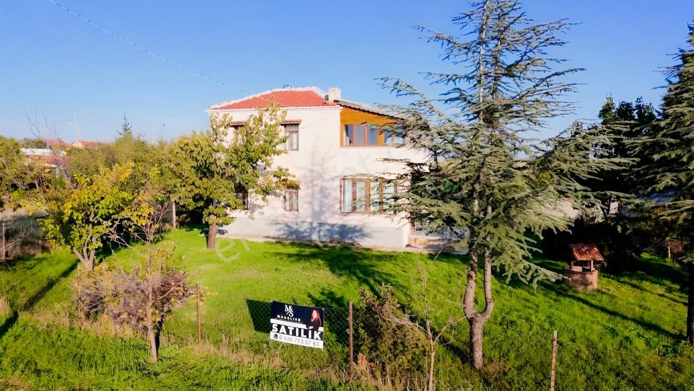 İmişehirde 500 M² Bahçeli Ayrık Nizam 4+1 Müstakil Ev / Villa — fotoğraf 4