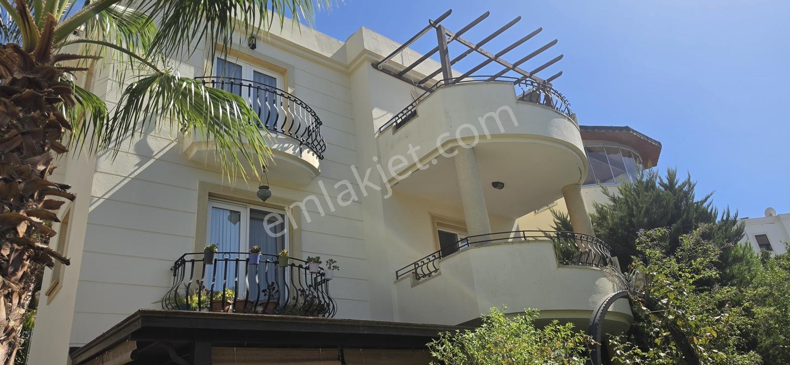 Konacıkta Havuzlu Sitede, Çift Balkonlu, Manzaralı, 2+1 Dubleks — fotoğraf 3