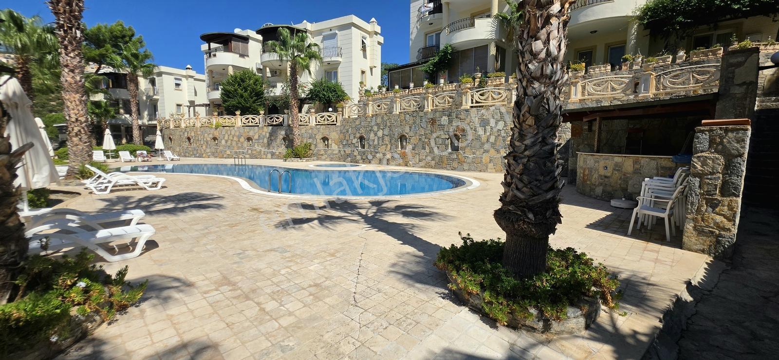 Konacıkta Havuzlu Sitede, Çift Balkonlu, Manzaralı, 2+1 Dubleks — fotoğraf 4
