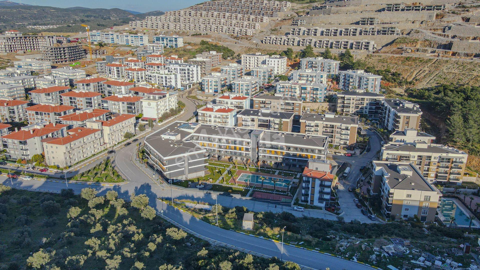 Değirmendere Mahallesi Nest 108’de Satılık Havuz Cepheli Sıfır Lüks 2+1 Daire — fotoğraf 5
