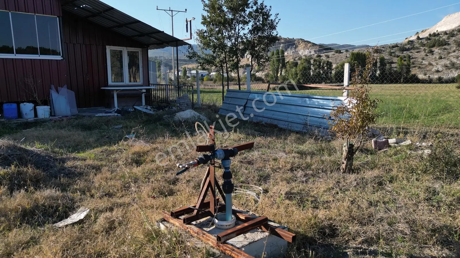 Bozüyük Kızılcapınarda 2.110 M² Satılık Bahçe & Prefabrik Ev — fotoğraf 4