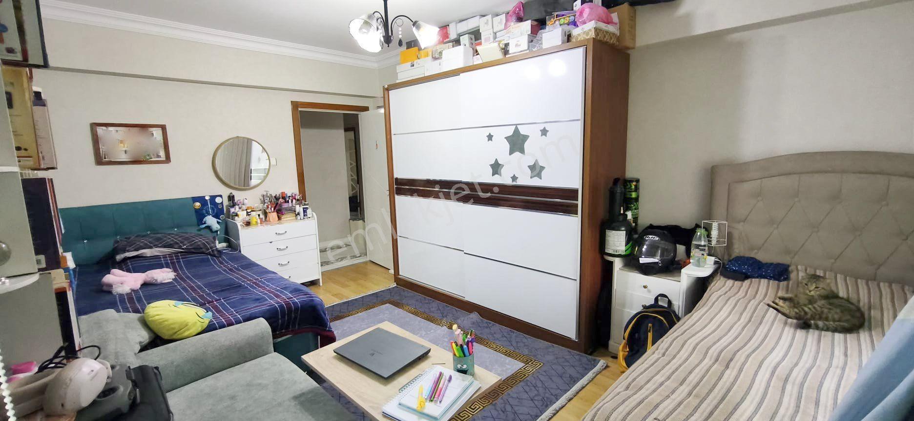 Hemdem Gayrimenkul'den Ayyıldız'da Asansörlü Arakat Ön Cephe Geniş Yapılı Site İçi 3+1 Satılık Daire — fotoğraf 12