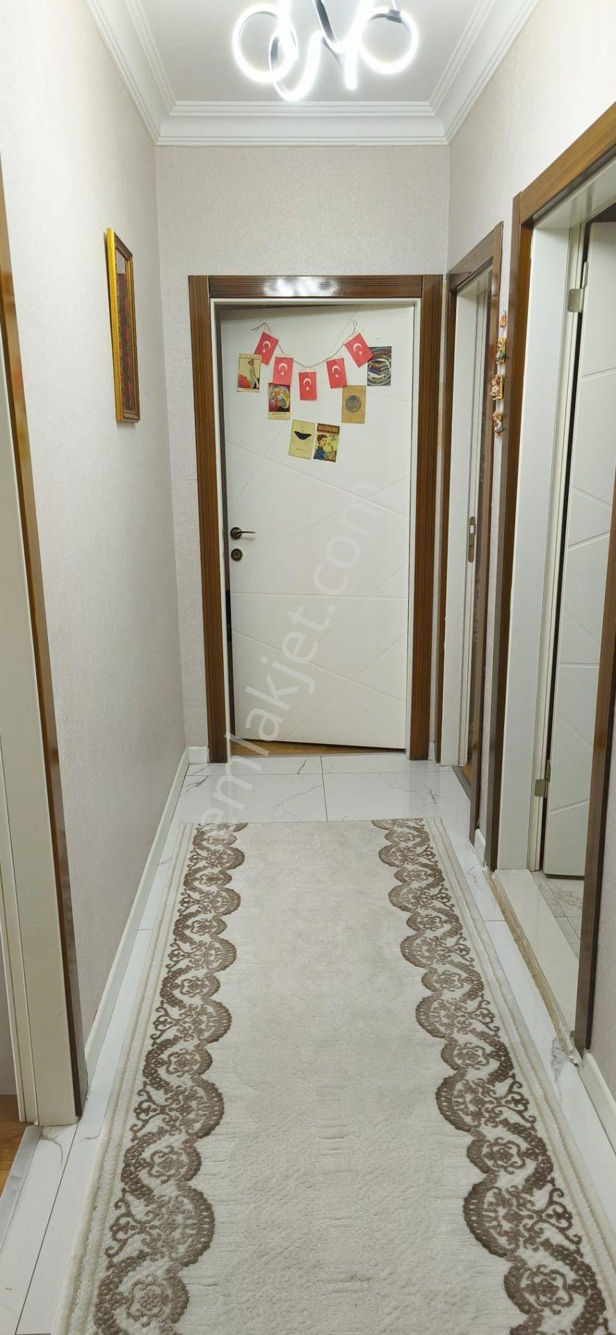 Hemdem Gayrimenkul'den Ayyıldız'da Asansörlü Arakat Ön Cephe Geniş Yapılı Site İçi 3+1 Satılık Daire — fotoğraf 21