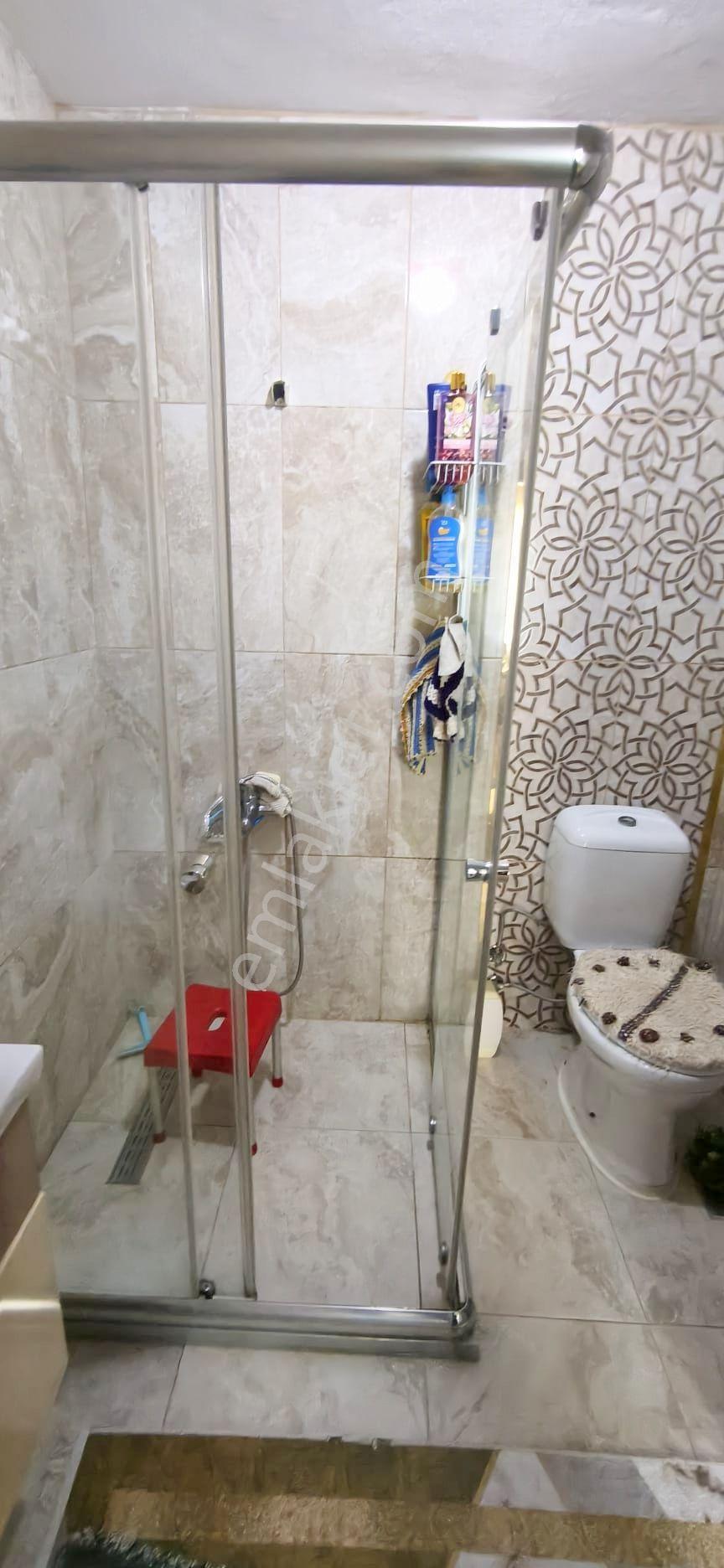 Hemdem Gayrimenkul'den Ayyıldız'da Asansörlü Arakat Ön Cephe Geniş Yapılı Site İçi 3+1 Satılık Daire — fotoğraf 24