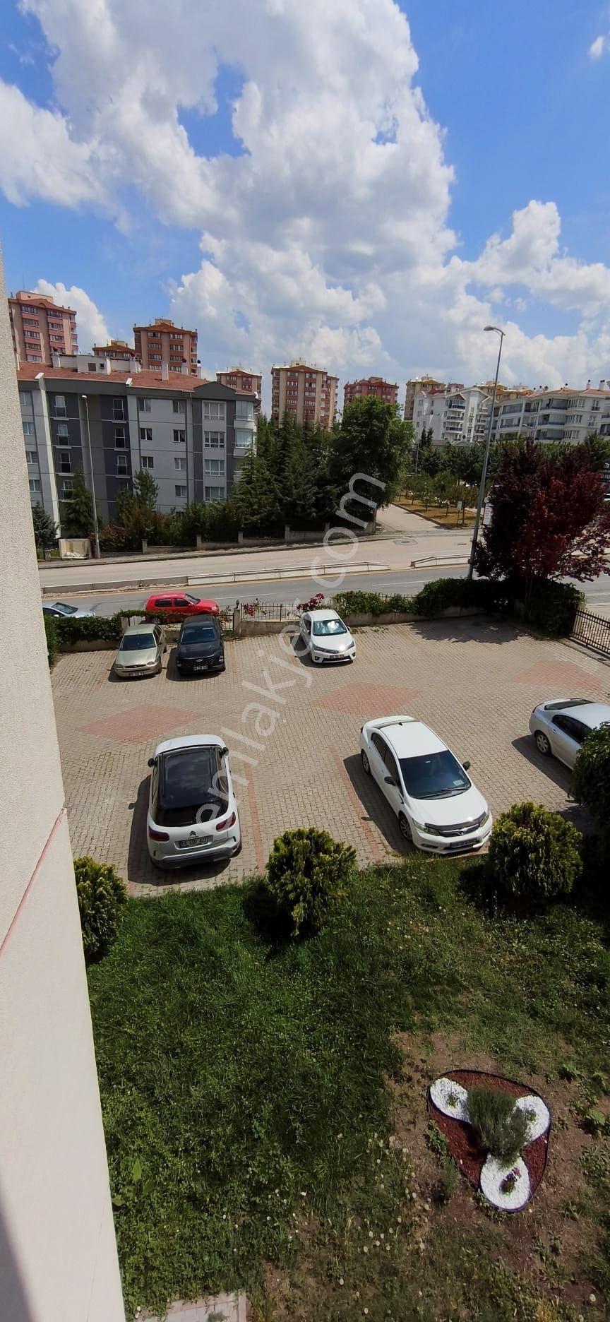 Hemdem Gayrimenkul'den Ayyıldız'da Asansörlü Arakat Ön Cephe Geniş Yapılı Site İçi 3+1 Satılık Daire — fotoğraf 26