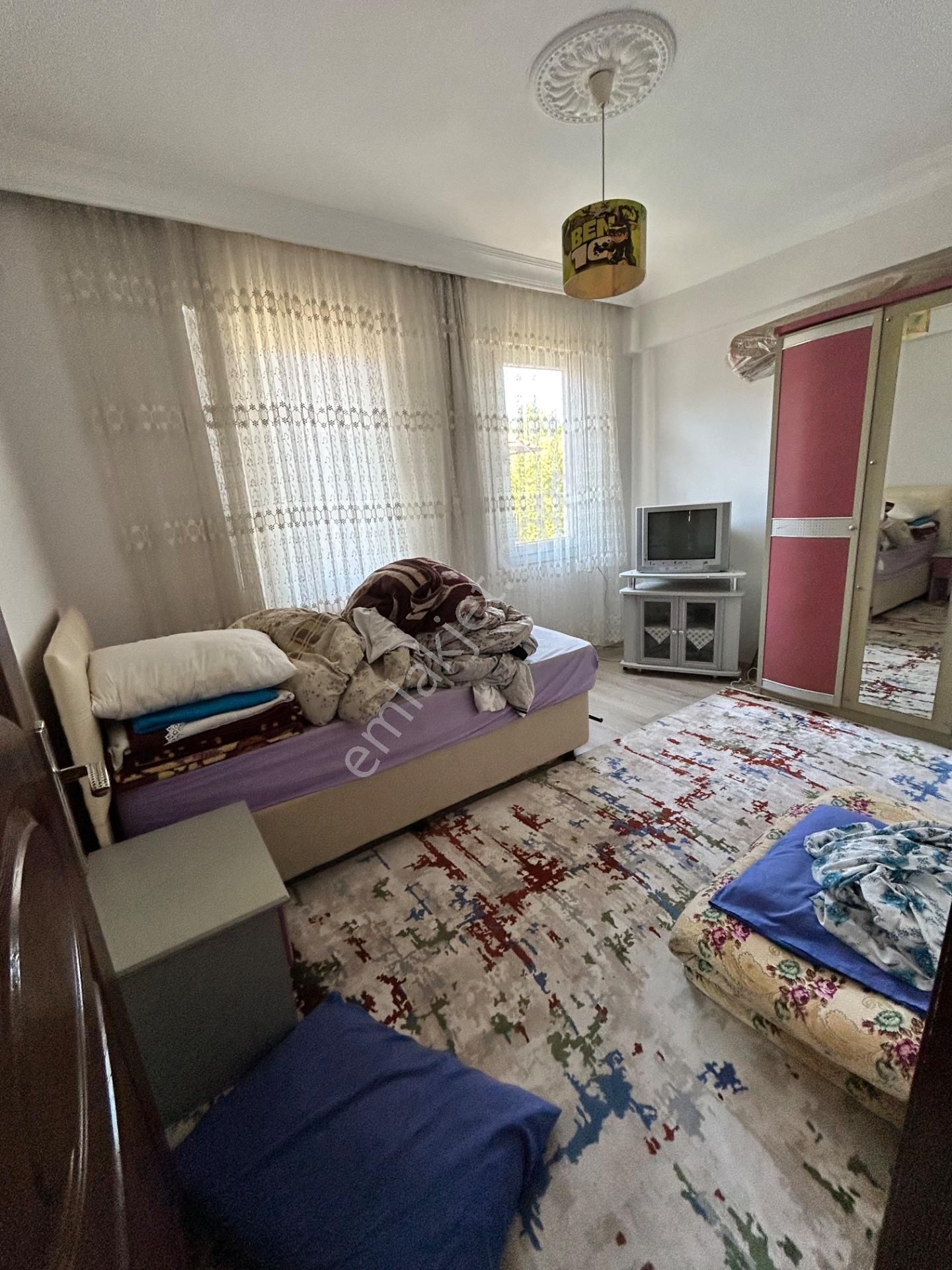 Taşyaka Mahallesinde Merkezi Lokasyonda Satılık 3. Kat Daire — fotoğraf 7