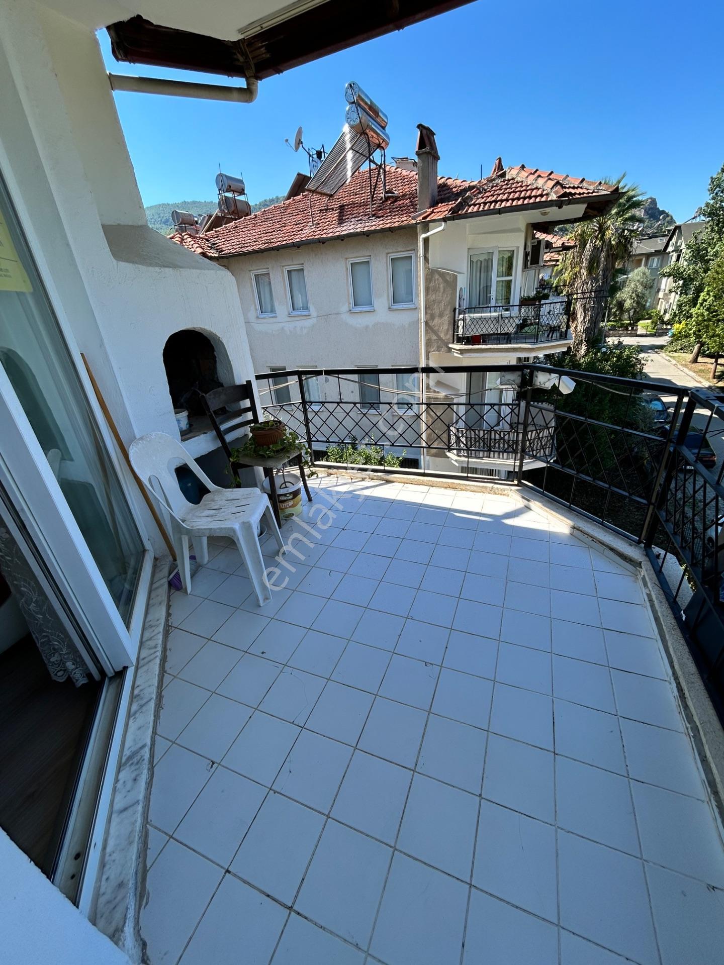 Taşyaka Mahallesinde Merkezi Lokasyonda Satılık 3. Kat Daire — fotoğraf 16