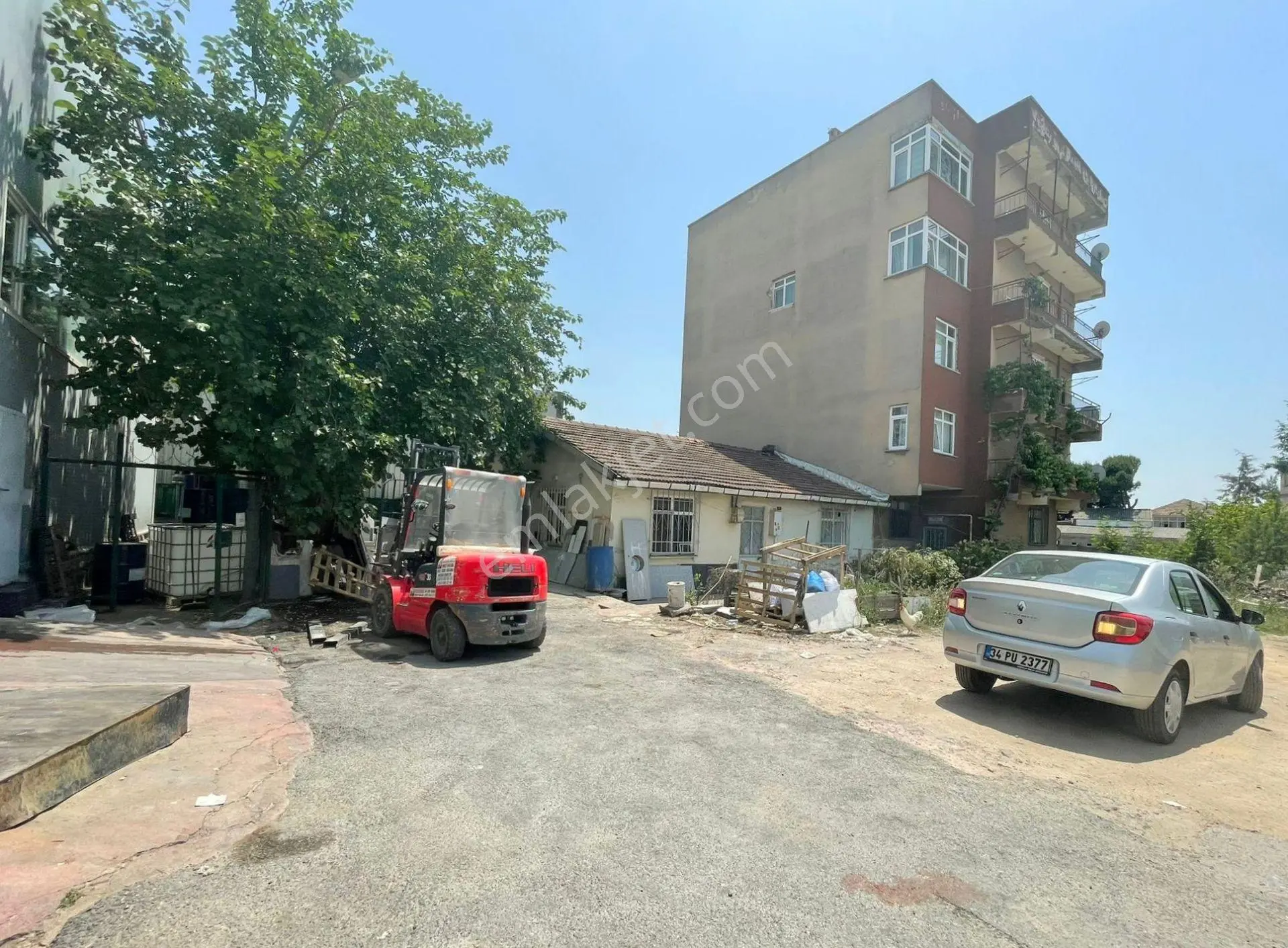 Mertcan'dan Metroya 3dk 120m2 Arsa Tapulu Satılık Müstakil Ev — fotoğraf 6