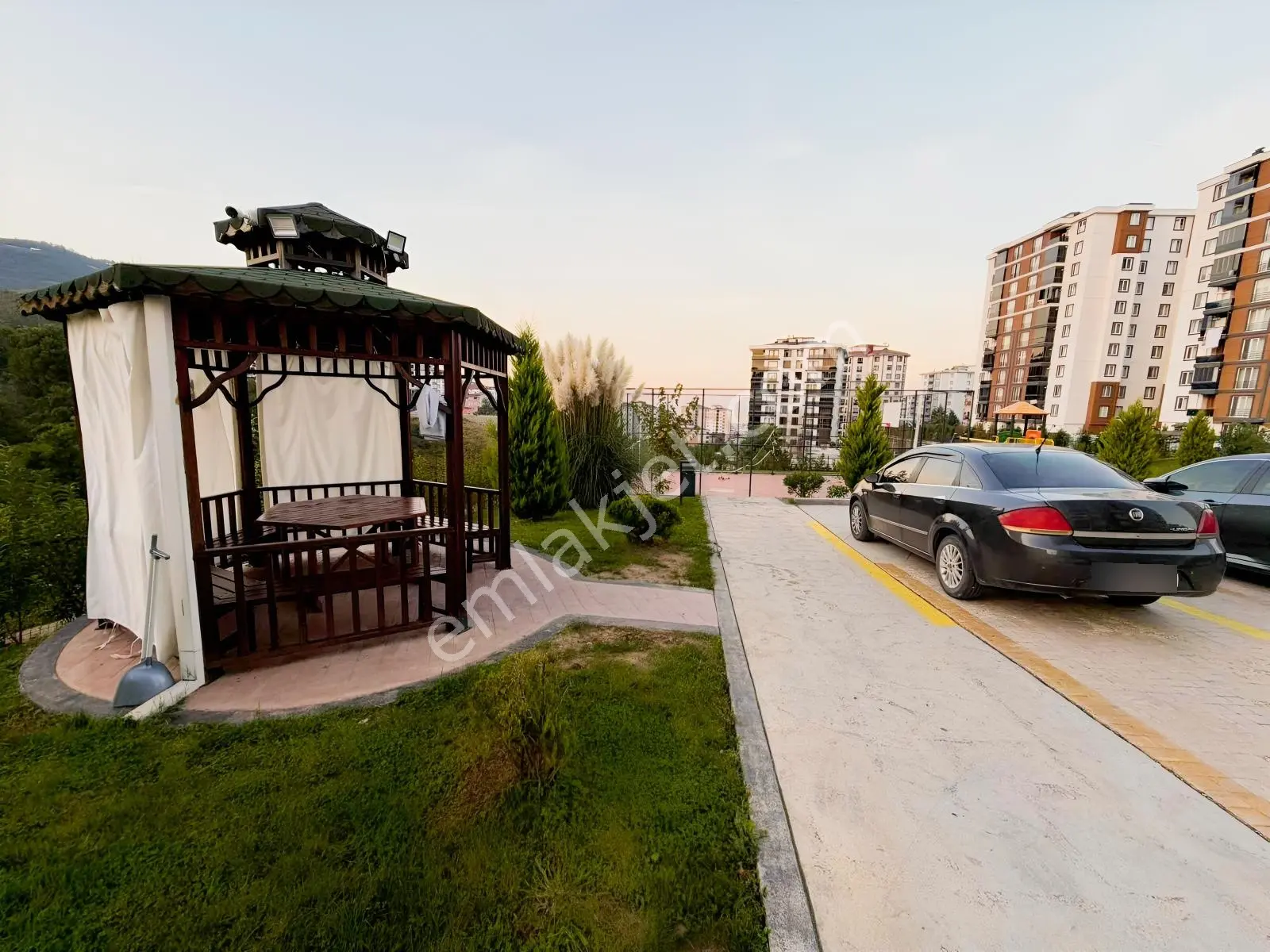 Bucak Mahallesinde Satılık Daire Şanlıtürk 8 Sitesi — fotoğraf 4
