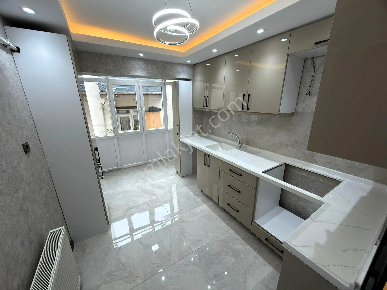 Kariyer'den Etliğin Kalbinde 3+1 1.kat Ultra Lüx Bağımsız Güney Cephe Daire — fotoğraf 12