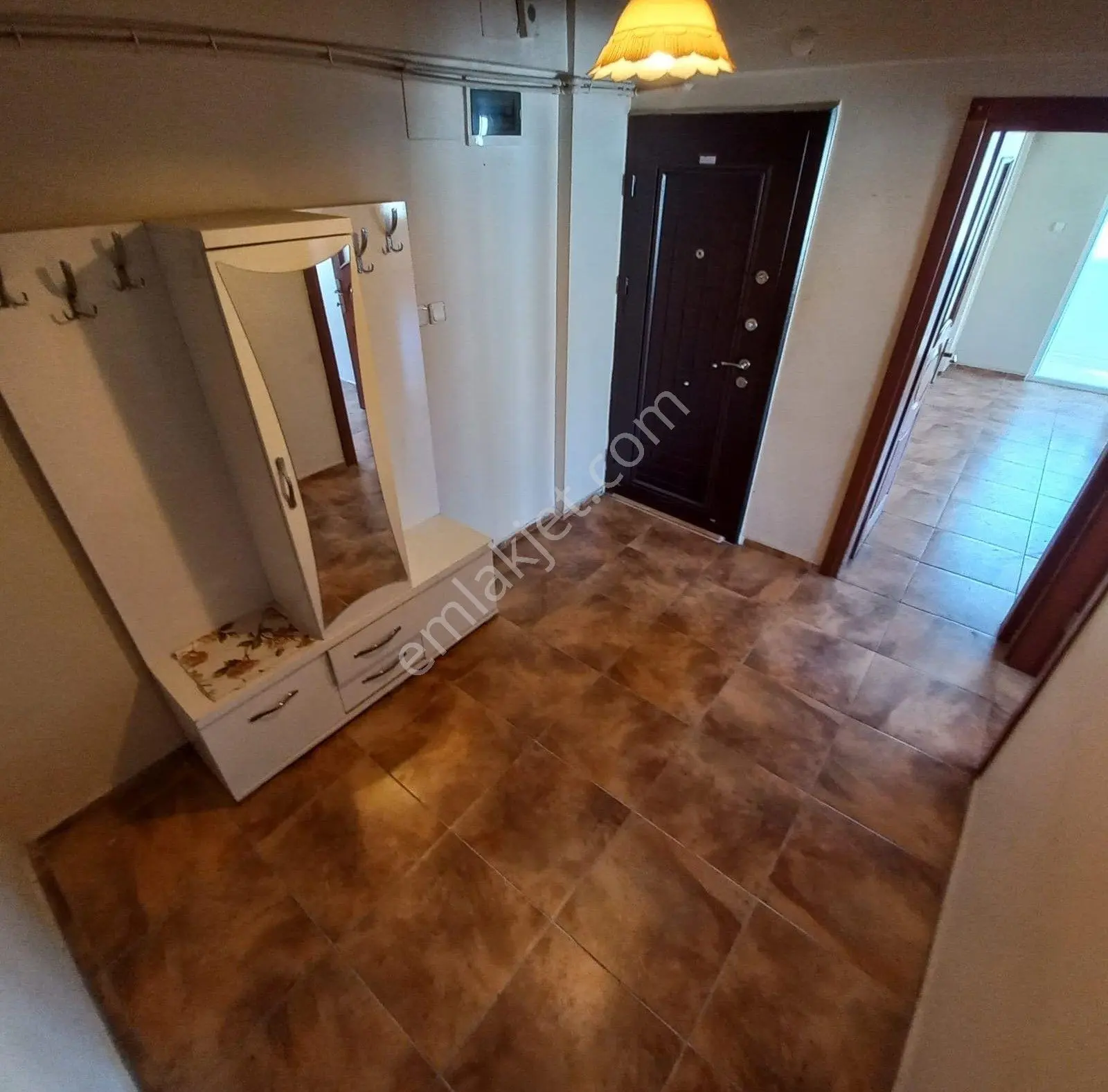 Altınkum'da Satılık Öncephe Köşe Arakat 2+1 Daire — fotoğraf 4