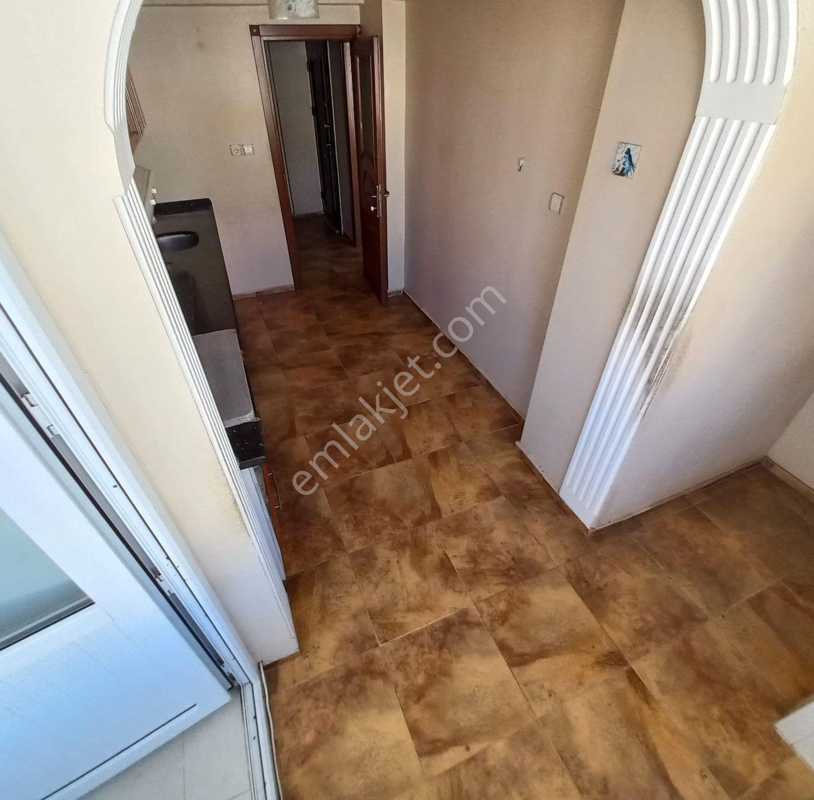 Altınkum'da Satılık Öncephe Köşe Arakat 2+1 Daire — fotoğraf 14
