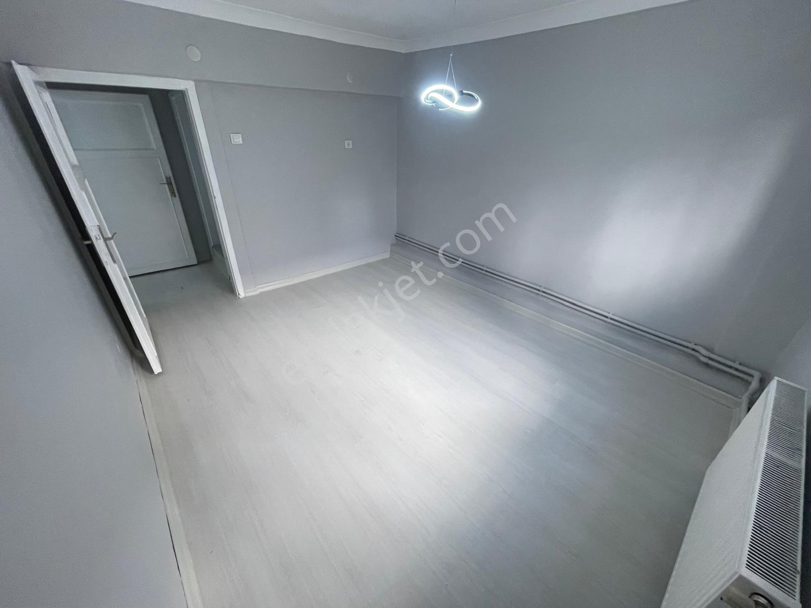 Sincan Malazgirt Mah'de 3+1 Yapılı Kilerli Ferah Daire — fotoğraf 16