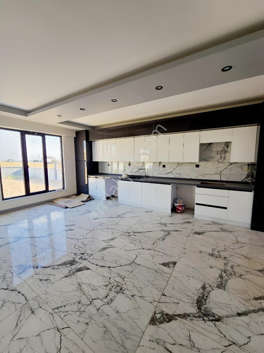 Mert Emlaktan 5+1 Lüks Villa Genıs Dogalgazlı Exstralı — fotoğraf 3