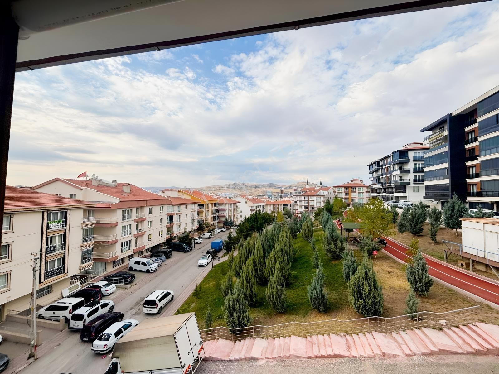 Atapark'da Fırsat Daire!!! 3+1 Manzaralı Çift Banyolu Asansörlü — fotoğraf 23