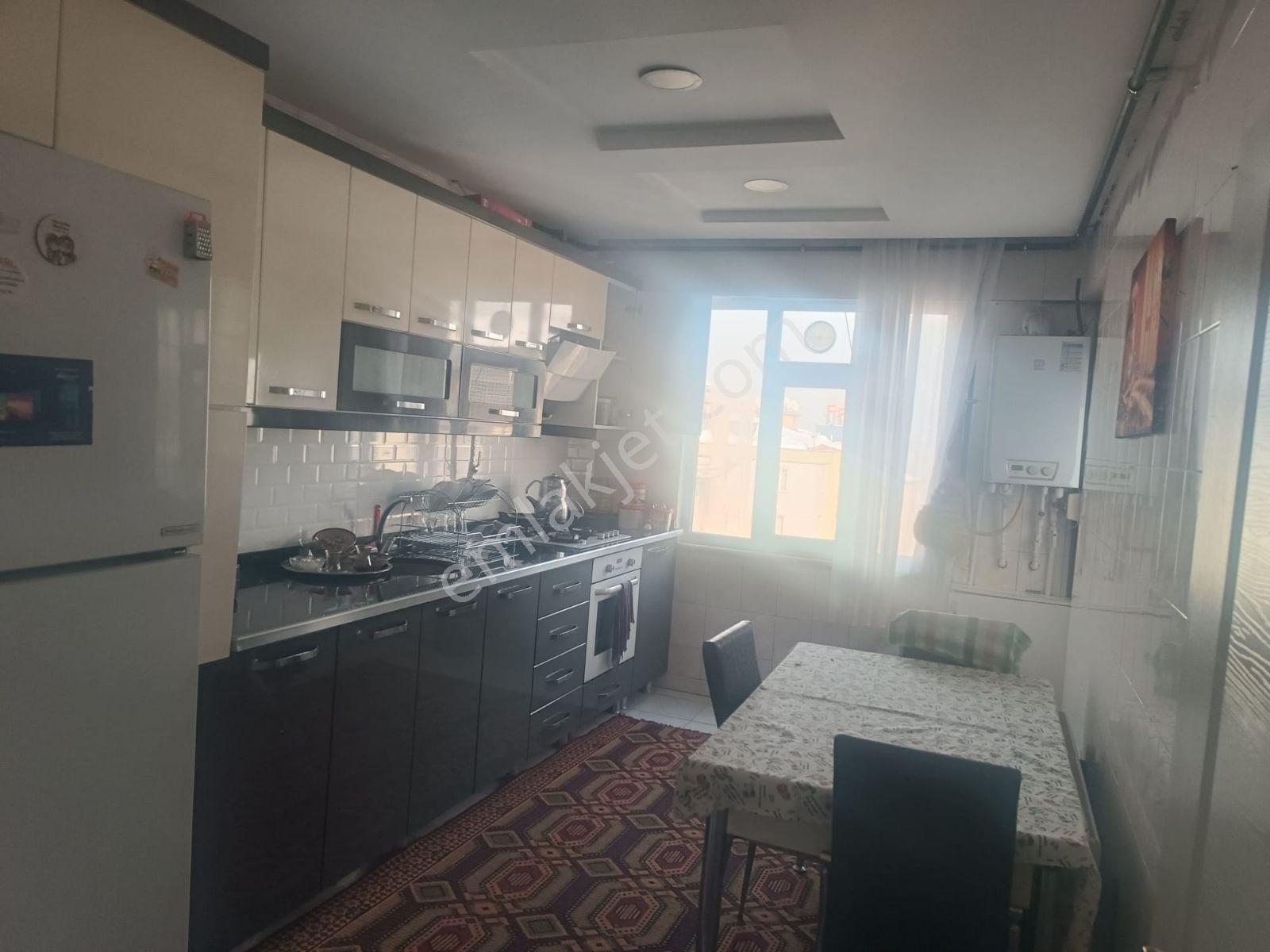 Ebrar Gayrimenkulden Huzurevleri Semtinde 3+1 Satılık Daire — fotoğraf 2