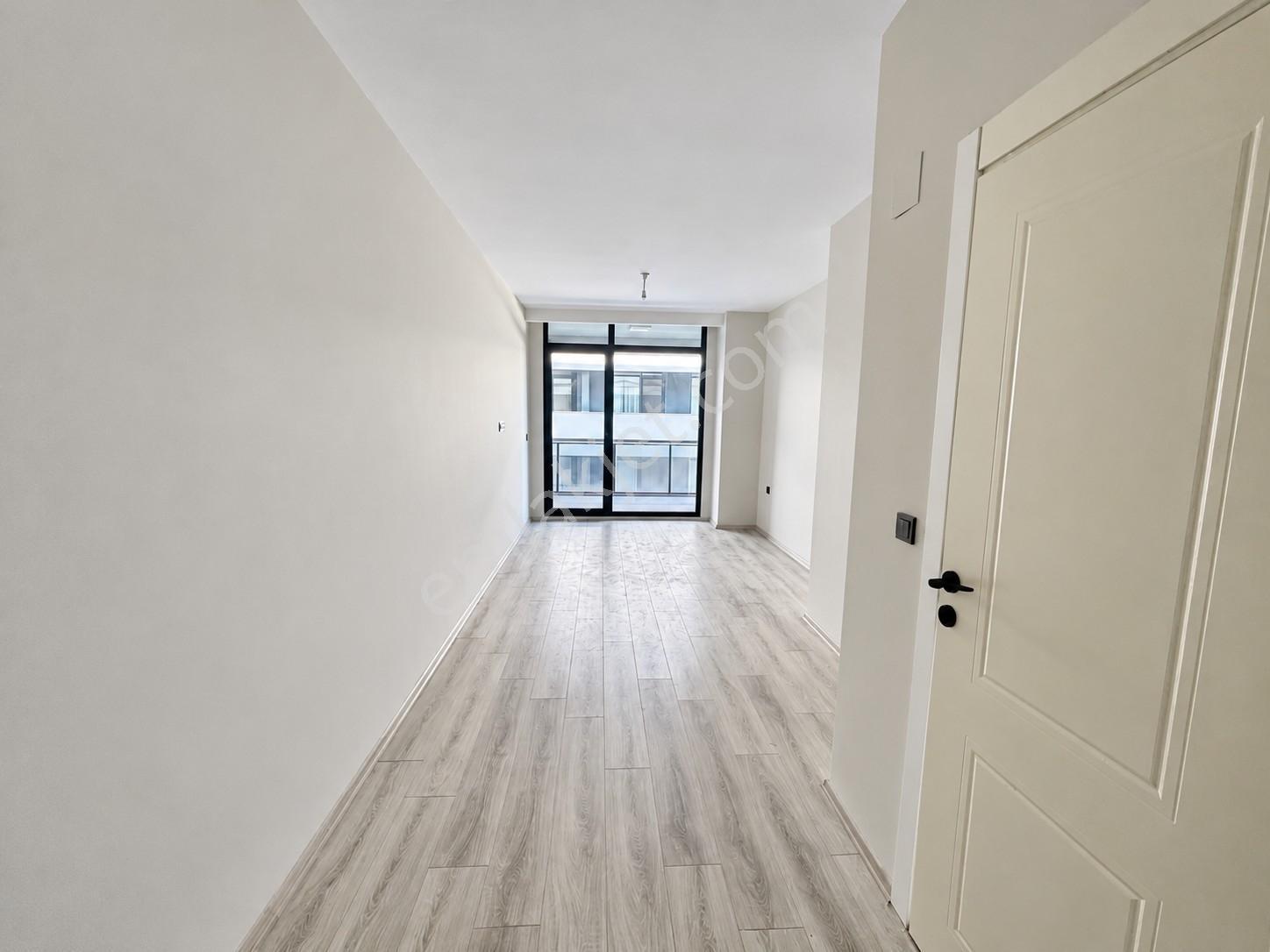 Expert'ten Viale House Sitesi'nde Satılık 3.5+1 Geniş Daire — fotoğraf 6
