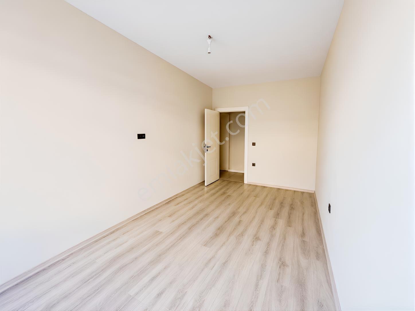 Expert'ten Viale House Sitesi'nde Satılık 3.5+1 Geniş Daire — fotoğraf 7