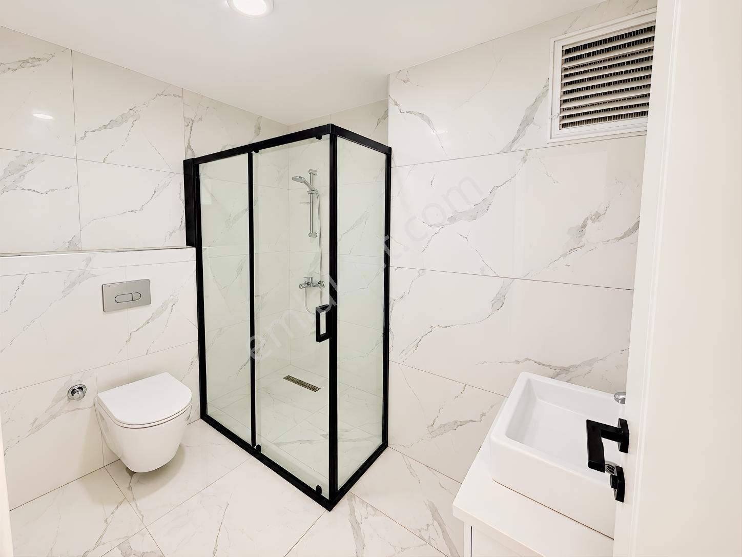 Expert'ten Viale House Sitesi'nde Satılık 3.5+1 Geniş Daire — fotoğraf 11