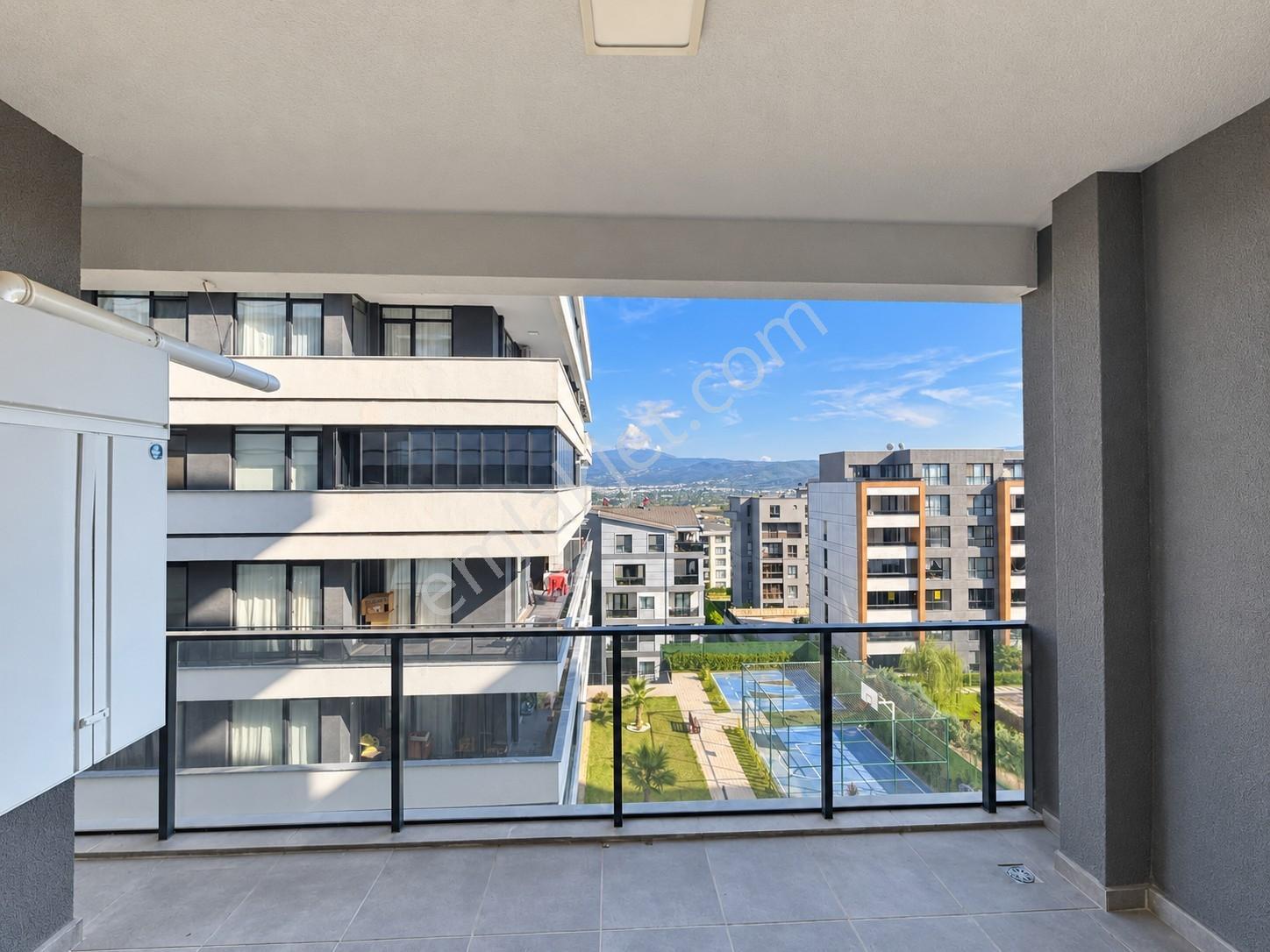 Expert'ten Viale House Sitesi'nde Satılık 3.5+1 Geniş Daire — fotoğraf 13