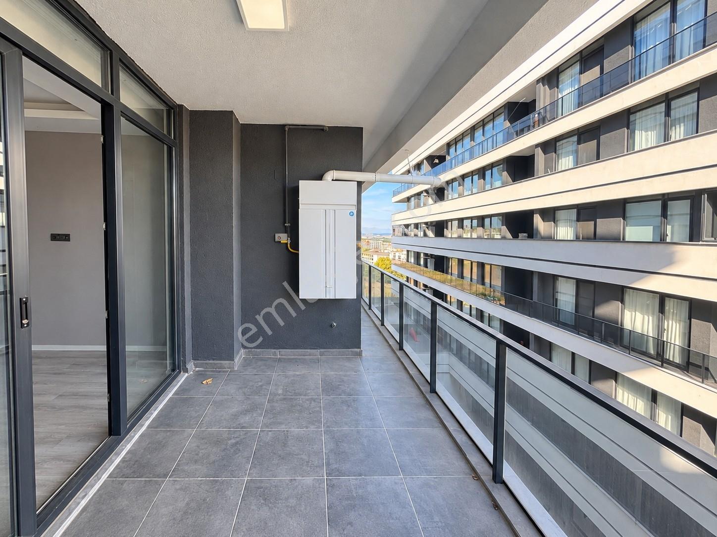 Expert'ten Viale House Sitesi'nde Satılık 3.5+1 Geniş Daire — fotoğraf 14