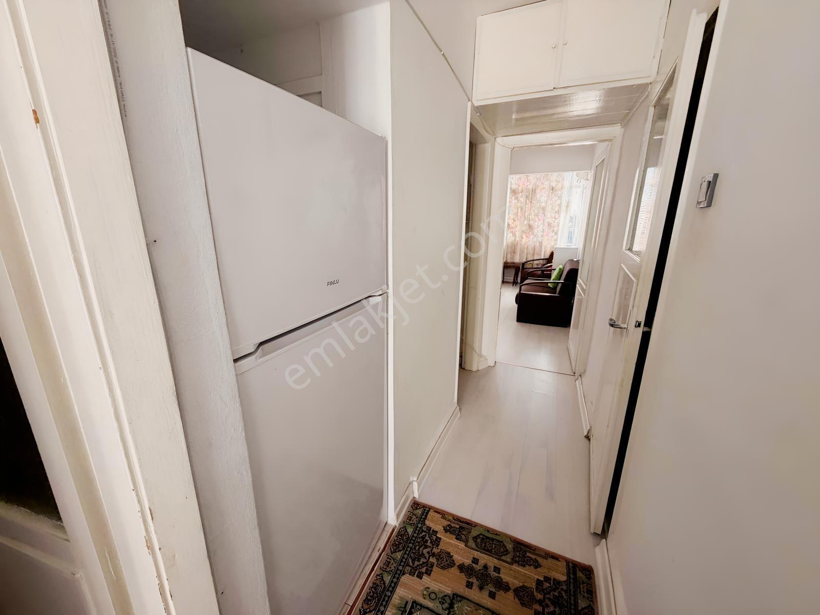 Kumburgaz Denize Sıfır Sitede Eşyalı 1+1 — fotoğraf 10