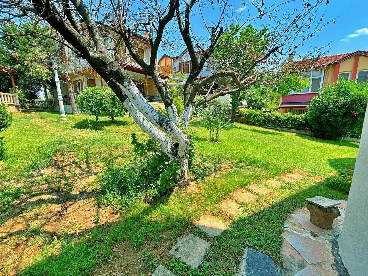 Uytundan Pelitköyde Denize 150 Metre Bahçe Kullanımlı 3+1 Villa — fotoğraf 4